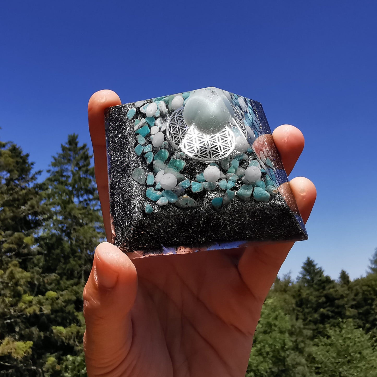 Orgone Cheops Pyramide INNERE RUHE & EMF SCHUTZ 7.5cm dunkel
