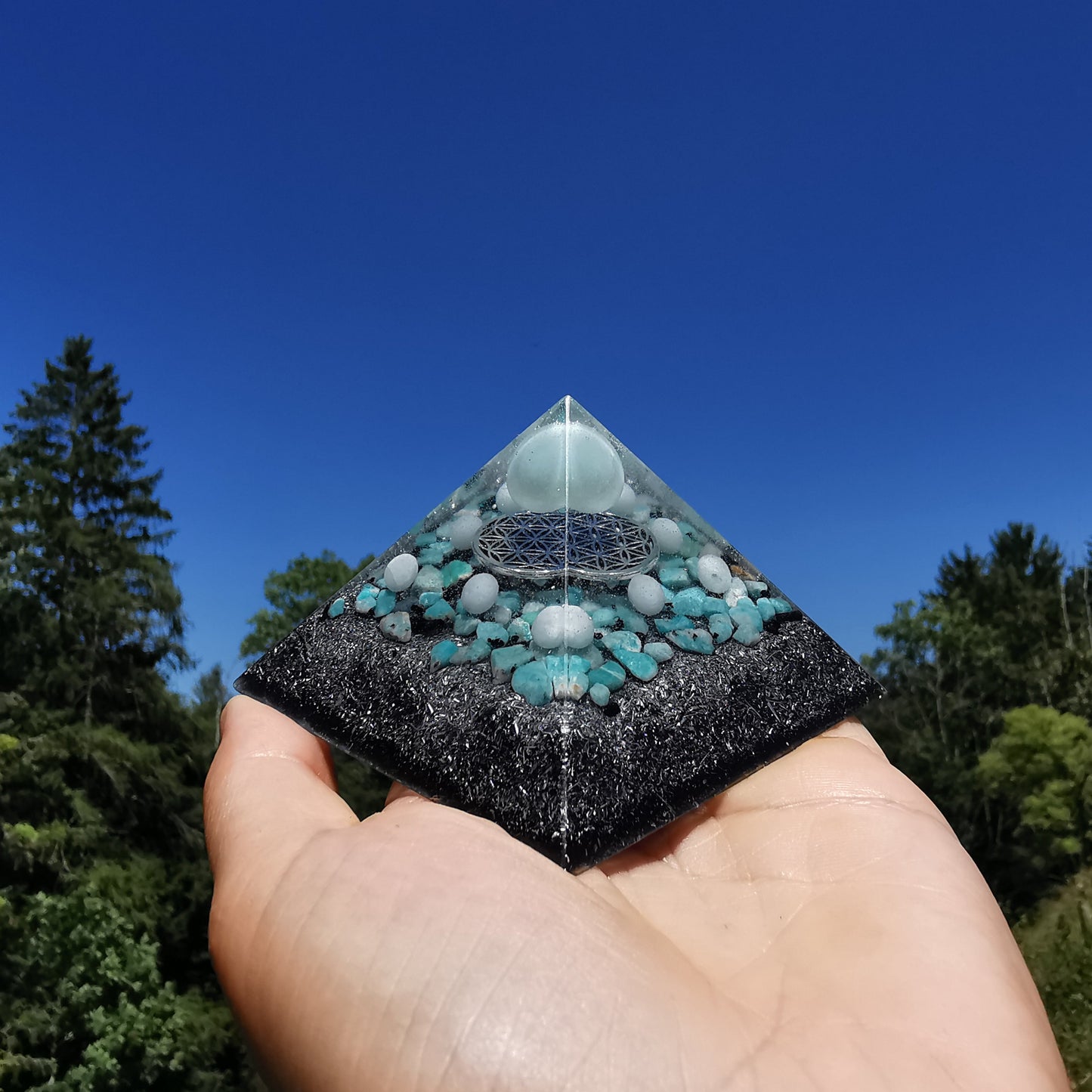 Orgone Cheops Pyramide INNERE RUHE & EMF SCHUTZ 7.5cm dunkel