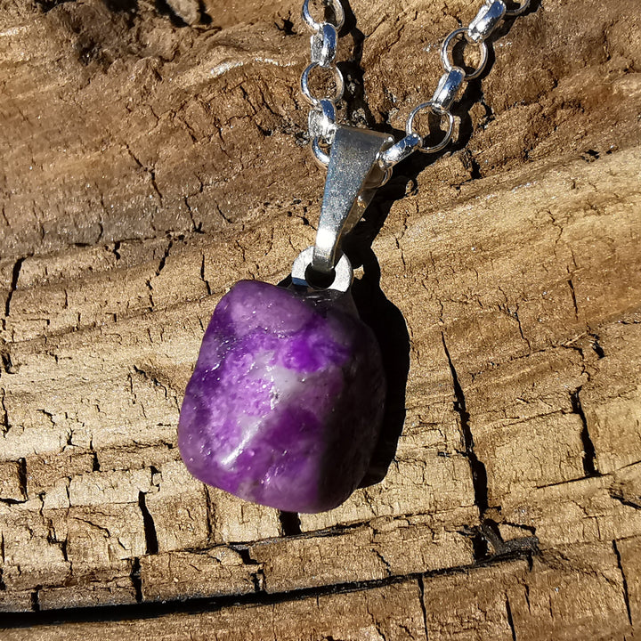 Sugilith Anhänger mit S925 Stiftösen zur individuellen Auswahl