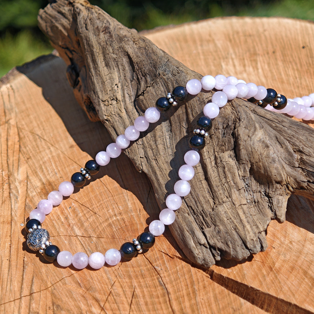 Edelsteinkette ZENTRIERUNG & SCHUTZ mit KUNZIT SCHWARZEM TURMALIN Lebensblume 6mm Kugeln S925