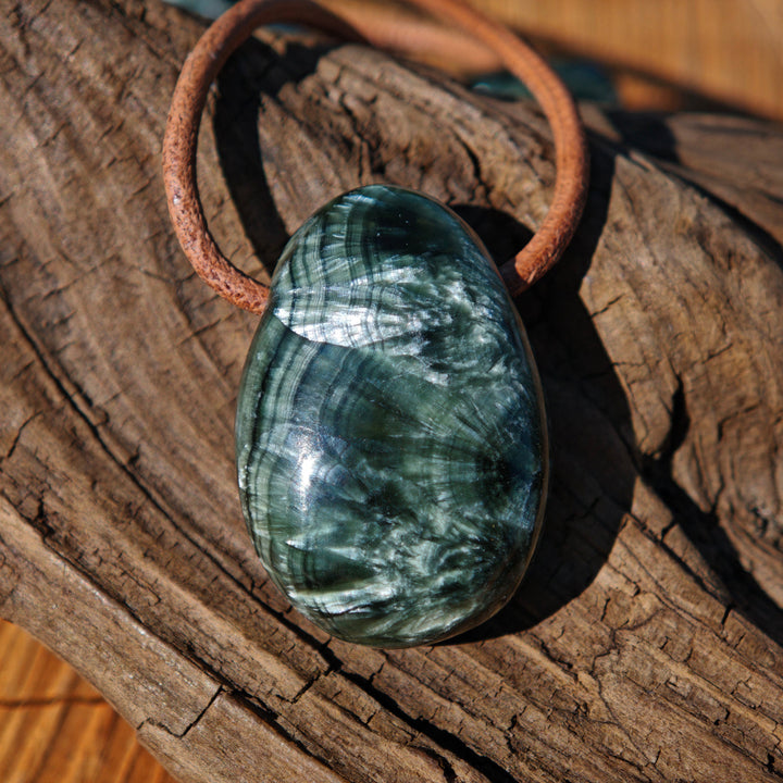 Seraphinit (Seelenwachstum) Trommelstein gebohrt Extraqualität Unikate zur Auswahl