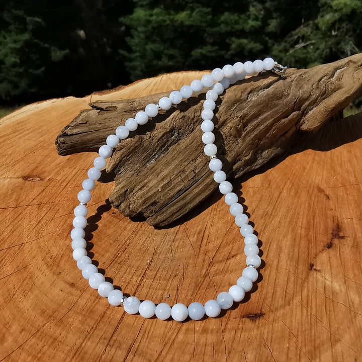 Edelsteinkette LEICHTIGKEIT mit BLUE LACE CHALCEDON 6mm Kugeln S925