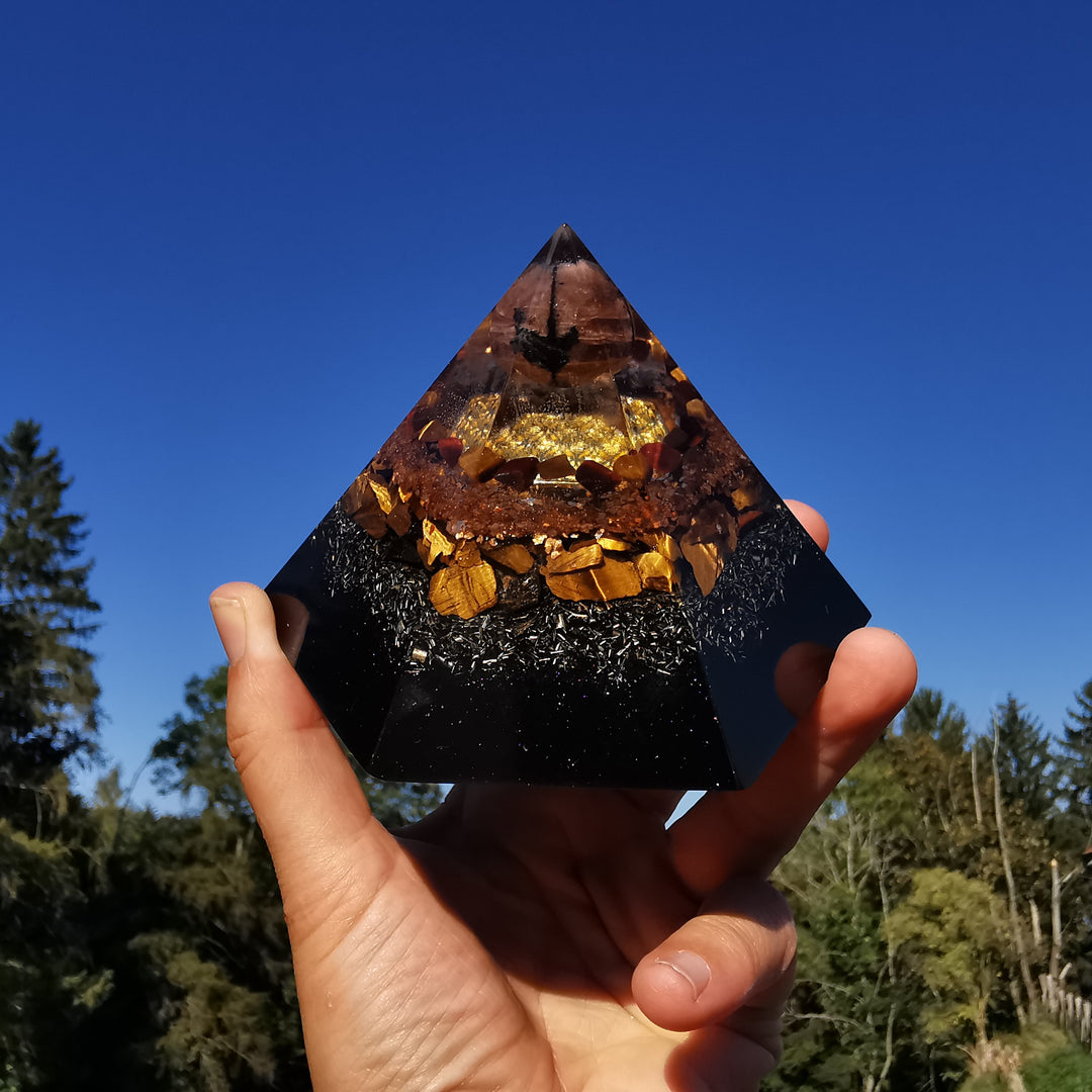 Orgone Hexagonal Pyramide PSYCHISCHES SCHUTZSCHILD 12cm