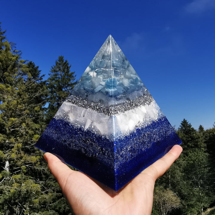 Orgone Pyramide SPIRITUELLE REINIGUNG 15cm Bergkristall Aquamarin Kyanit Selenit Baryt