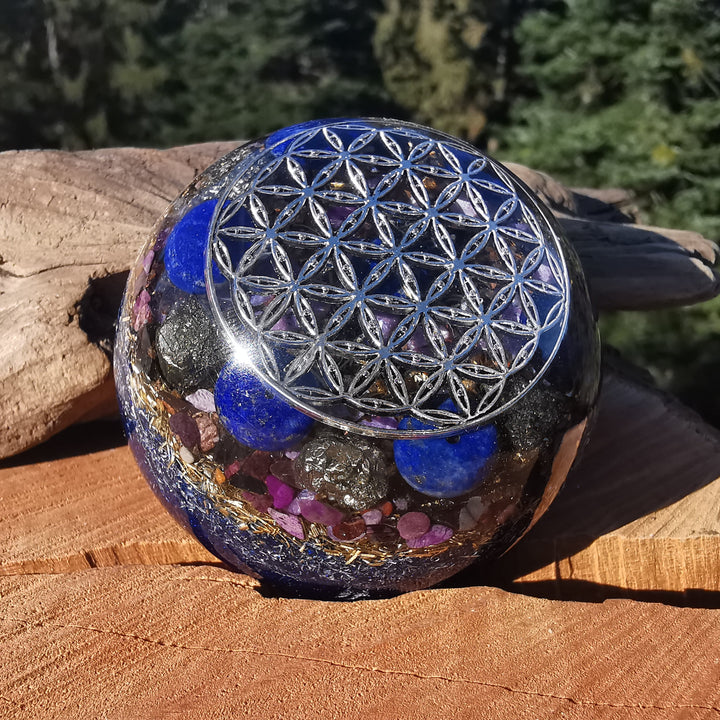 Hemisphäre WAHRHEIT, LICHTVERANKERUNG & ABGRENZUNG mit LAPISLAZULI PYRIT SUGILITH  7cm