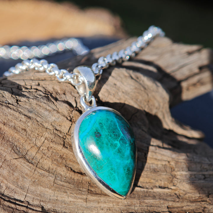 Chrysokoll (Ausgeglichenheit) Tropfen gefasst in Silber 925