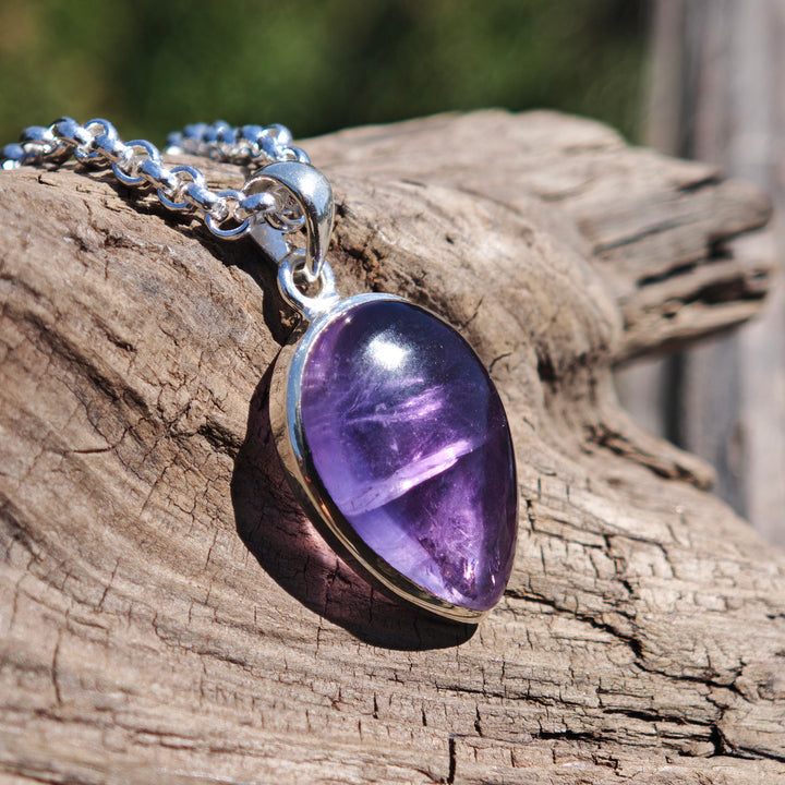 Amethyst Tropfen gefasst in Silber 925