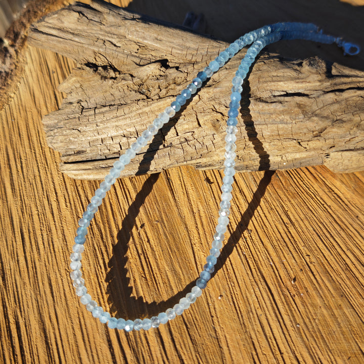 Edelsteinkette URVERTRAUEN mit AQUAMARIN Extraqualität 4mm Kugeln facettiert S925