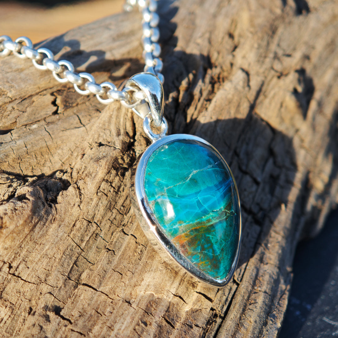 Chrysokoll (Ausgeglichenheit) Tropfen gefasst in Silber 925