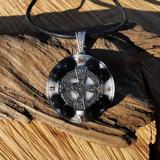 Orgone Anhänger EMF NEUTRALISIERUNG mit Schungit Kelten Kreuz