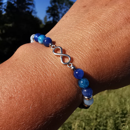 Heilstein Armband STÄRKE & VERTRAUEN Kyanit Aquamarin Apatit Infinity 6mm Kugeln